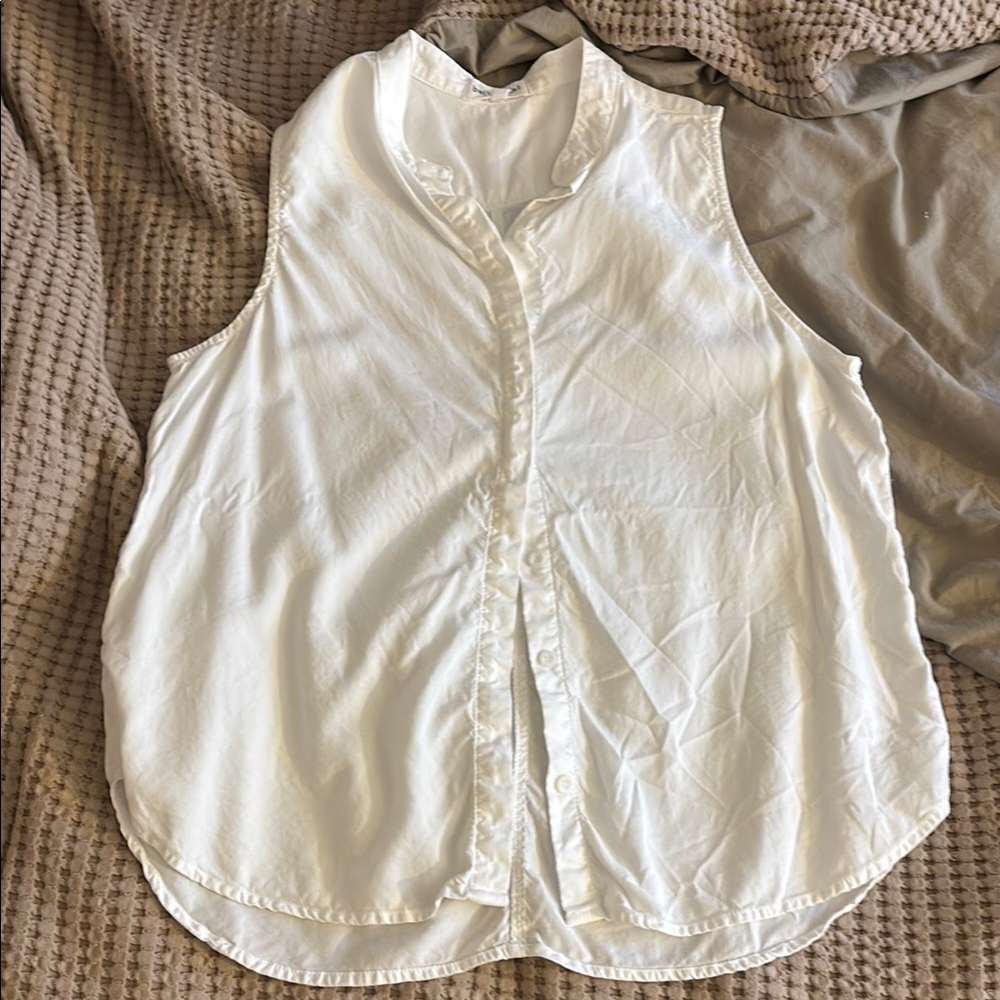 Bella Dahl Collarless White Sleeveless Women's Top